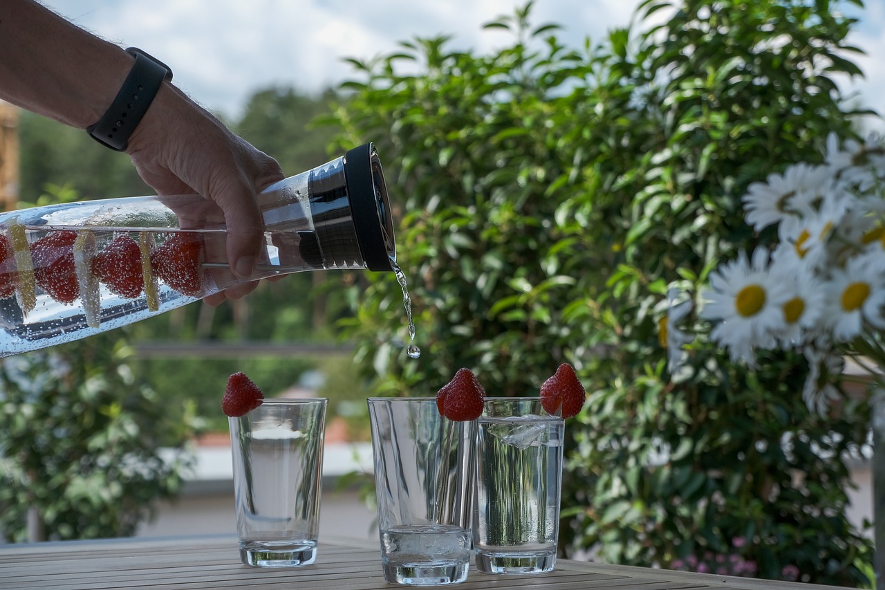 Vergessen Sie die 2-Liter-Regel! So viel sollten Sie wirklich trinken